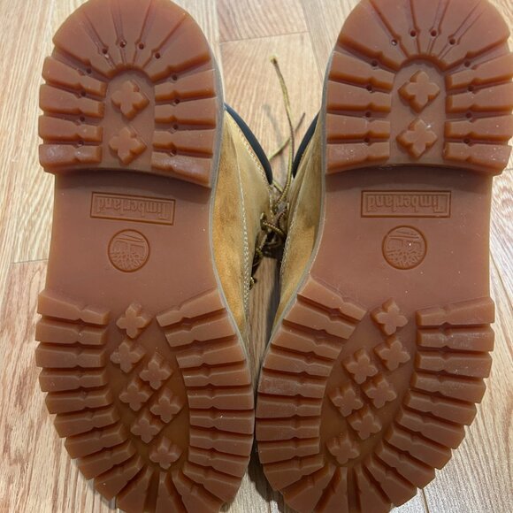 Timberland leather boots boys size 3.5 M Wheat Nubuck - Picture 2 of 7